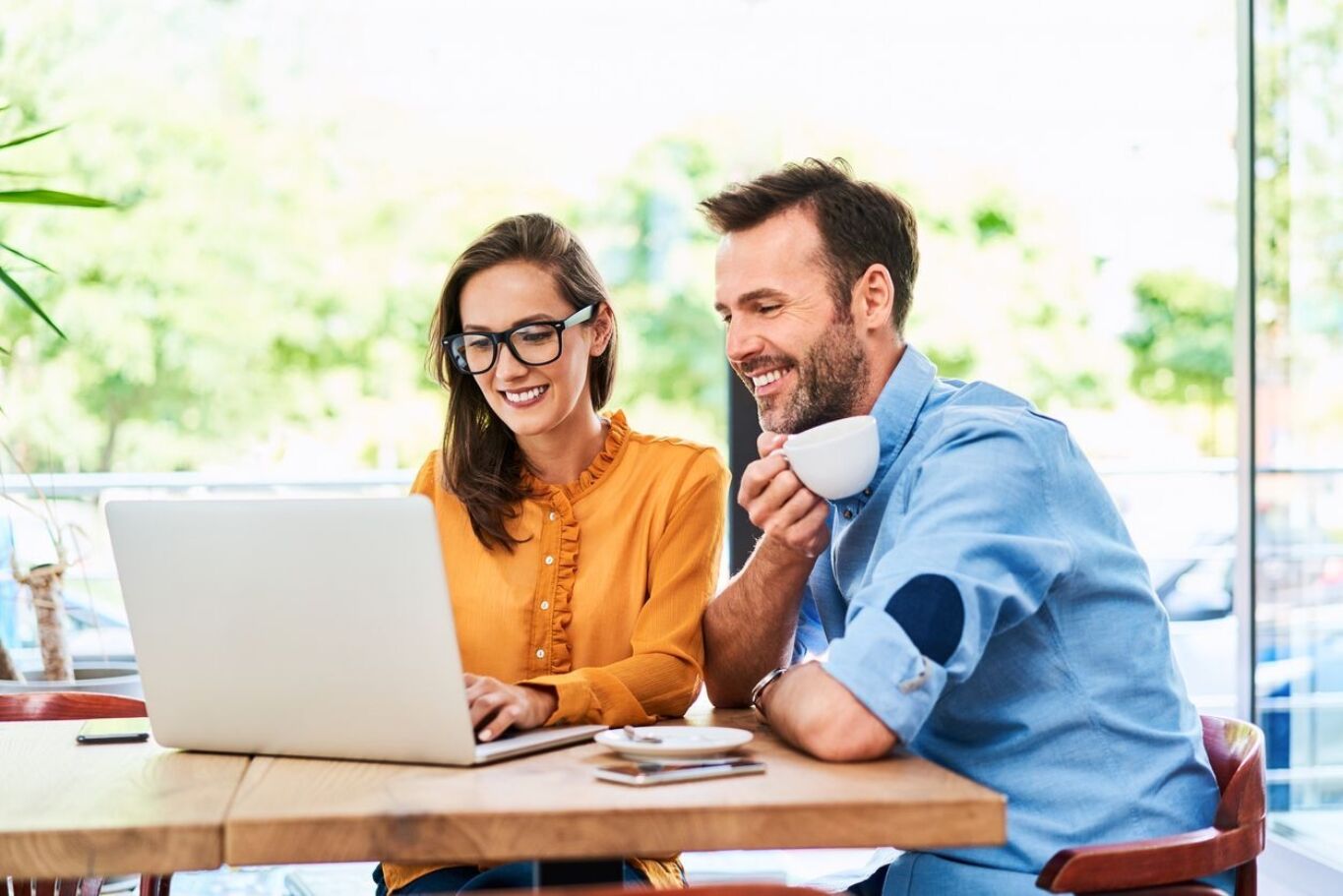 Directiesecretaresse werken bij KHN