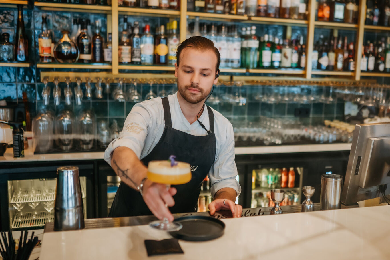 KHN bartender horeca medewerker