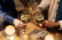 Champagne diner feestelijk nieuwjaar