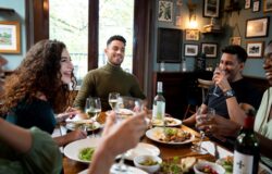 Gasten restaurant diner lunch